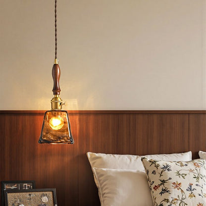 Amber Mid-Century Glass Pendant Light / Common Style / Warm Light
